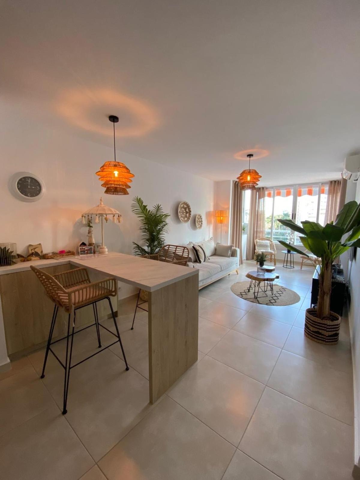 Apartment Apolov Ibiza Style